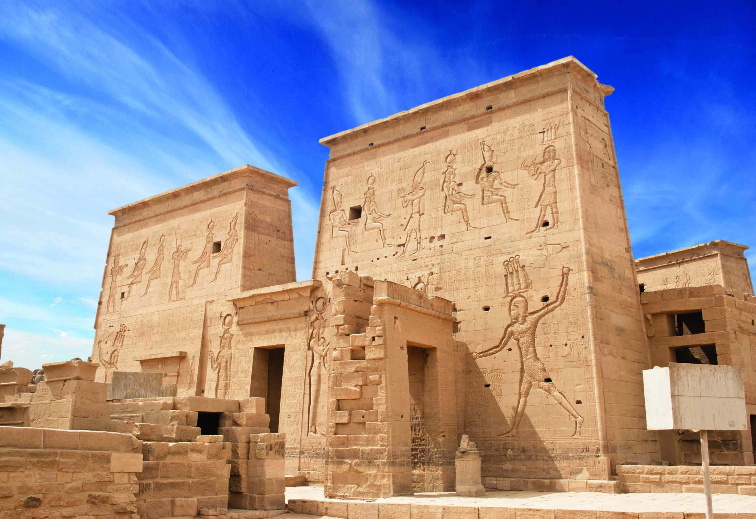 Feature Isis Opener scaled 1