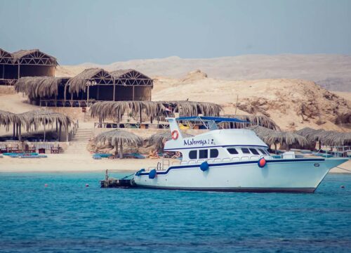 Wycieczka na wyspę Mahmya