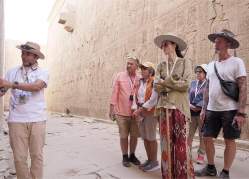 Fenomen wycieczek z polskimi przewodnikami w Egipcie: komfort, bezpieczeństwo i niezapomniane doświadczenia