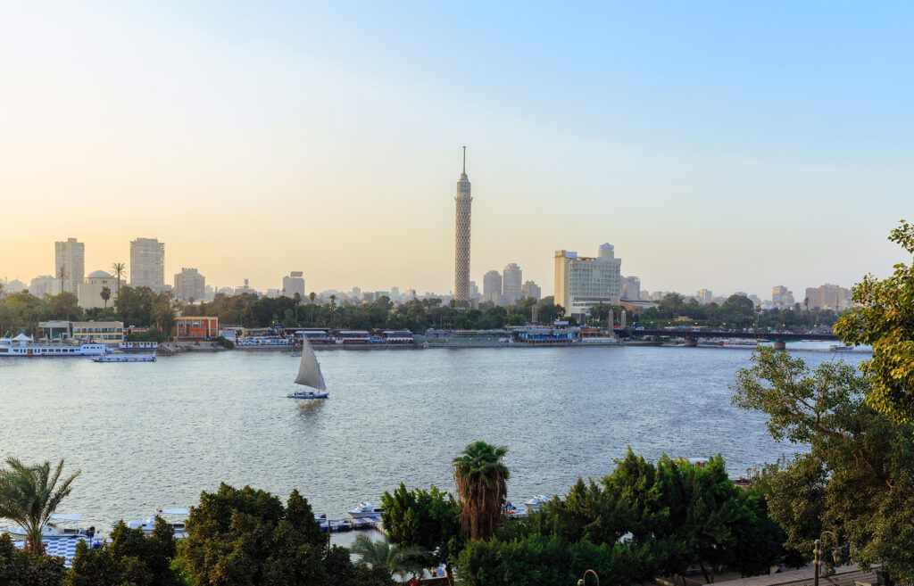 Egipt poza plażą – 10 wyjątkowych wycieczek kulturalnych z FunnyPicnic 4 shutterstock 753279475 cairo nile skyline 2000px