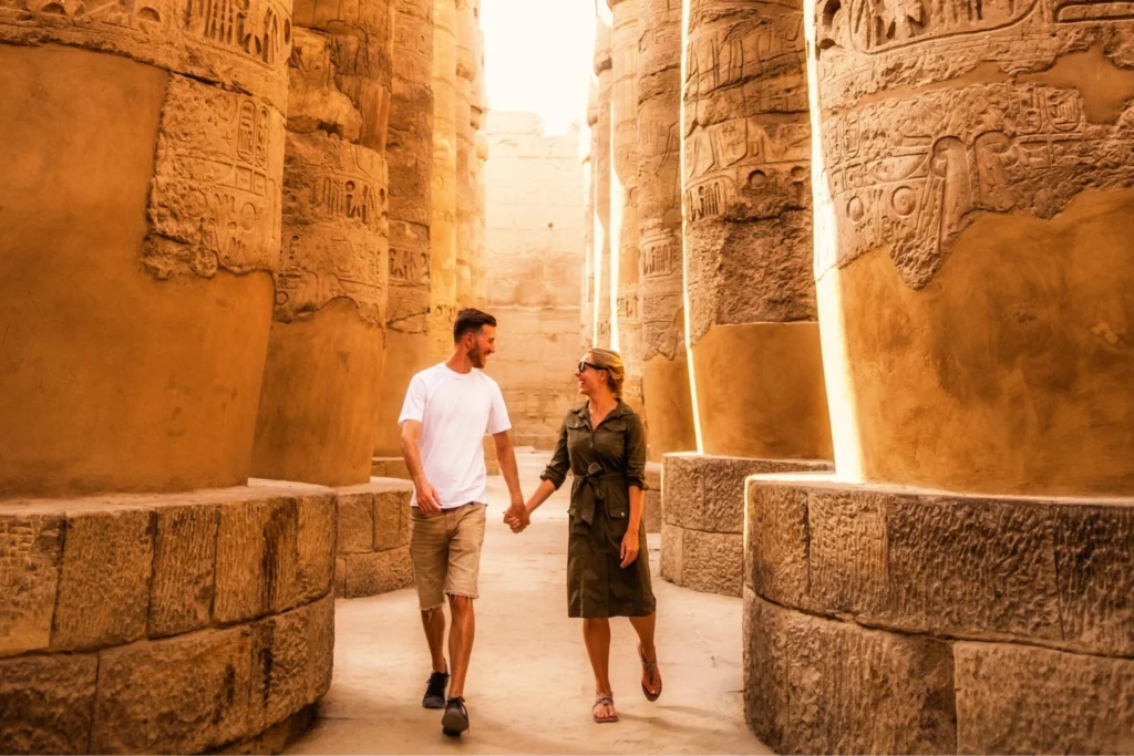 Jak wybrać najlepszą wycieczkę fakultatywną w Egipcie? Kompletny poradnik dla turystów 6 What to Wear in Egypt scaled 2